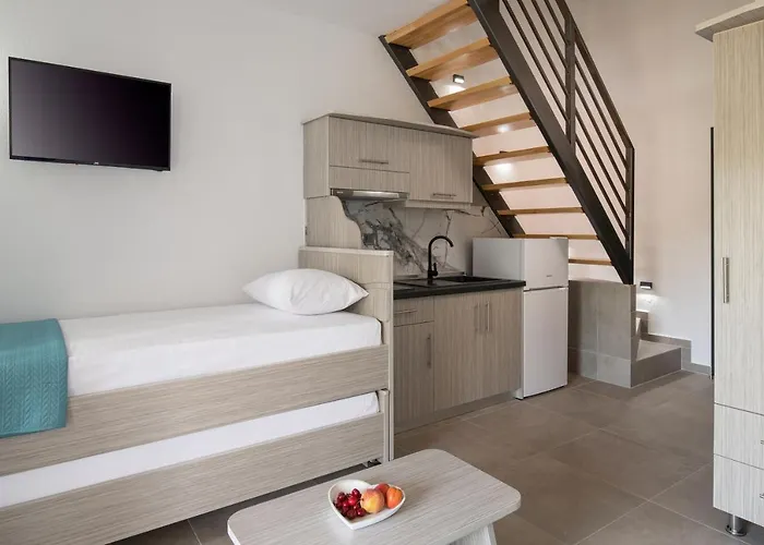 Mare Luxury Apartment Kalamítsion